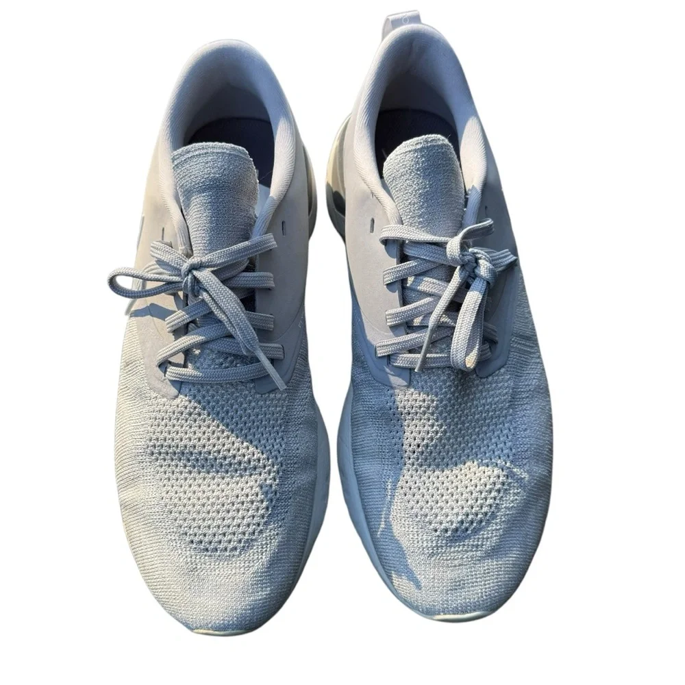 Nike odyssey react